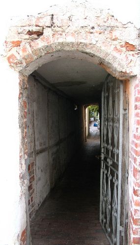 Durchgang in der Altstadt von L�beck